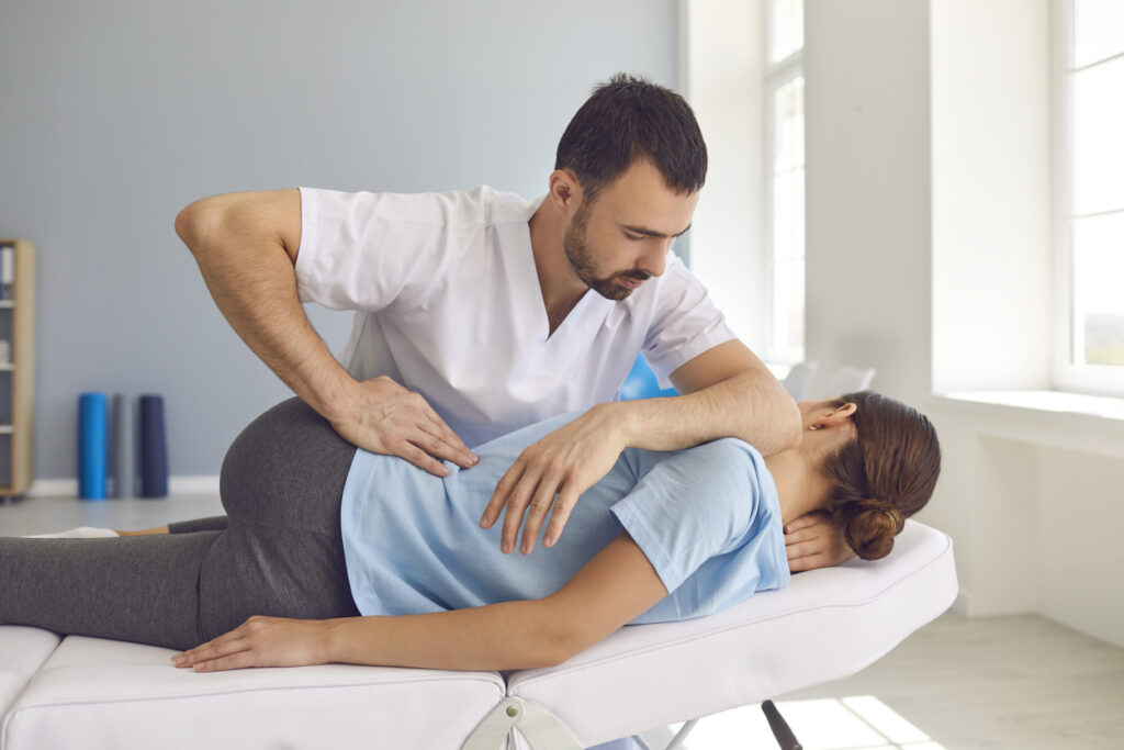 chiropractic adjustment by chiropractor